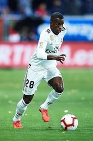 Deportivo Alaves v Real Madrid CF - La Liga